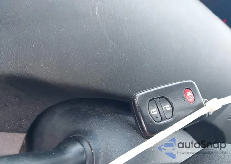 2010 Toyota Prius Iii из США, поврежденный, VIN JTDKN3DU9A1103051